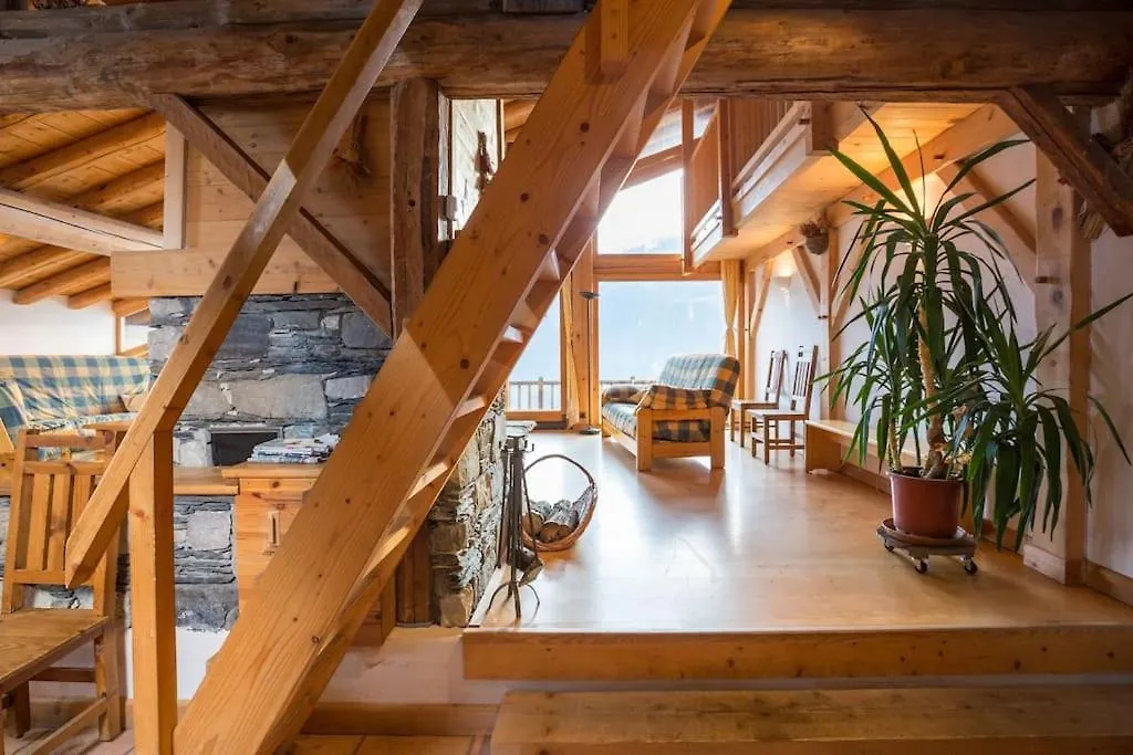 Chalet Des Laix La Rosiere